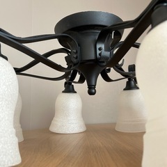 アンティーク　シャンデリア 6灯の画像