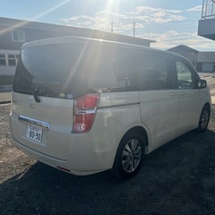 ホンダ ステップワゴン RK1 GLパッケージの画像