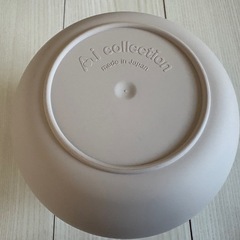 ペーパーポット　ベージュの画像