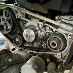 追加の修理でタイミングベルトも交換しました。サンバーバン　4ナンバー　ボロです。車検は長い♫の画像