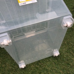 キャスター付き収納ケースの画像