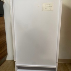 ホワイト ガラスディスプレイケース コレクションケース スリムの画像