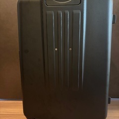 【TSAロック有】大容量・海外旅行向け/スーツケース【傷あり】の画像