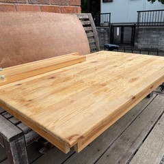 IKEA ダイニングテーブル INGOの画像