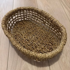 ちょっとした小物入れに◎果物やお菓子を飾っておくのもおすすめです！！の画像