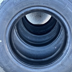 165/70R14 スタッドレスタイヤ の画像