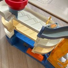 トミカ 立体駐車場(一部部品無し)の画像