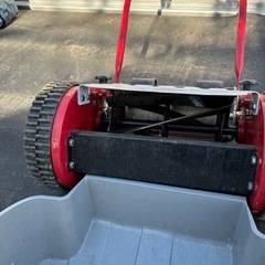 芝刈り機の画像