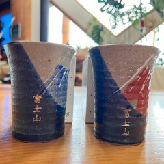 【新品未使用】富士山ペア湯呑みの画像