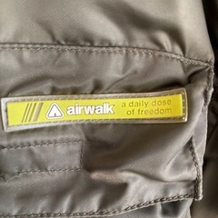 【4L】airwalk ジャンパー　の画像