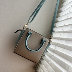 キッズ　ショルダーバッグの画像