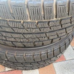 エスティマヤリスクロスなどスタッドレスの画像