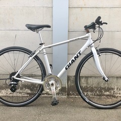 【超美品・部品総新品】GIANT ESCAPE R3 24速　クロスバイク　CT465mm  Sサイズの画像
