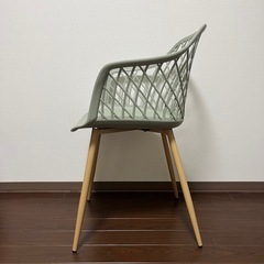 ほぼ未使用！ダイニングチェアの画像