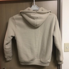 🔴女性にも最適！🔴メンズXSサイズGAP製の厚手裏ボア・ジップアップパーカー・これからの季節に！ の画像