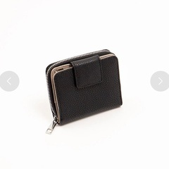 新品　ALTROSE キーケースの画像