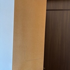 木製の収納　書類棚　本棚の画像