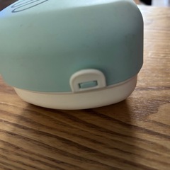 CUNE おにぎりケースの画像