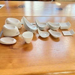 白豆皿セットの画像