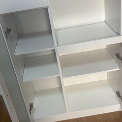 ニトリ レンジ台 食器棚の画像