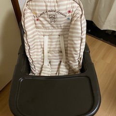 ベビービョルンバウンサー&アプリカハイローチェアの画像