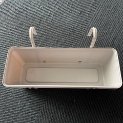 ガーデニング　鉢おき等　洗濯小物入れの画像