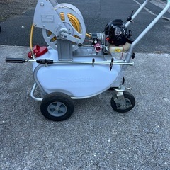 工進製ホース・タンク一体型エンジン動墳機
の画像