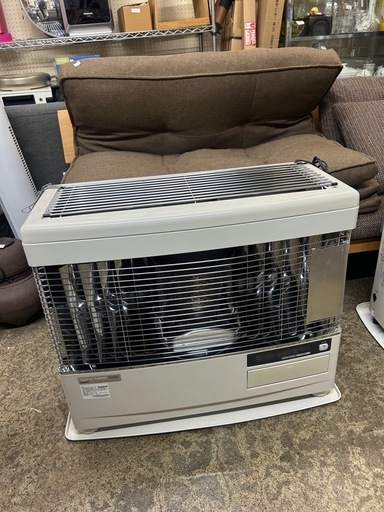 アース万代店 分解掃除済み極美品 SUNPOT FF式石油ストーブ FFR-7011RF