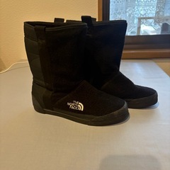 冬の暖かいグッズの画像