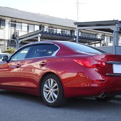 即乗りＯＫ 車検9年10月 スカイライン 350GTハイブリッド ナビ フルセグTV Bluetooth アラウンドビューモニター コーナーセンサー インテリキー クルコン LEDライト ETCの画像