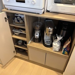 【無料:取りに来てくる方限定】食器棚の画像