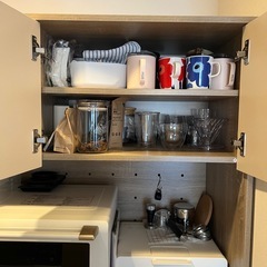 【無料:取りに来てくる方限定】食器棚の画像