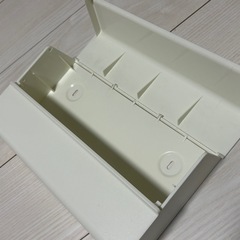 ideaco壁掛けペーパータオルケースの画像