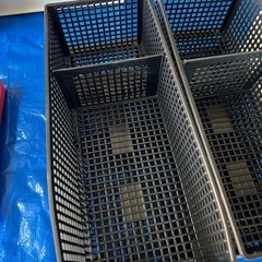 カゴ。小物入れ、の画像