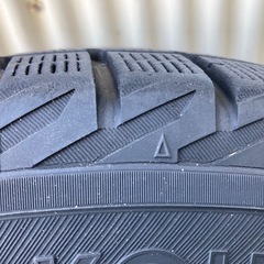 スタッドレスタイヤの画像