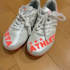 サッカー　スパイク　22cmの画像