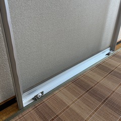 市営住宅の網戸の画像