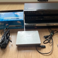 DVDプレイヤー5台（ジャンク品）の画像