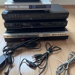 DVDプレイヤー5台（ジャンク品）の画像