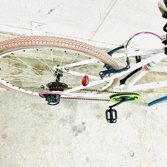 自転車　クロスバイクの画像