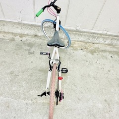 自転車　クロスバイクの画像