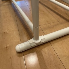 wパイプのハンガーラックです。の画像