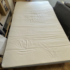 セミダブルベッドマットレス　IKEA コイル入りの画像