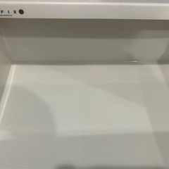 収納ラックの画像