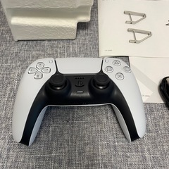 PS5 CFI-2000A01の画像