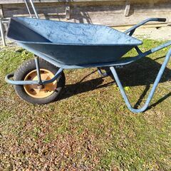 ヤンマー 管理機MRT30E と一輪車【今月末掲載削除】の画像