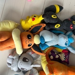 ポケモンぬいぐるみ多数の画像