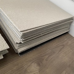 防音タイルカーペットセット(25枚➕少し汚れている等13枚)の画像
