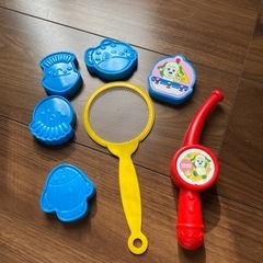 わんわんとうーたんのワンワンの魚釣りのおもちゃの画像