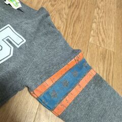 セサミストリート☆エルモトレーナー[サイズ120]の画像